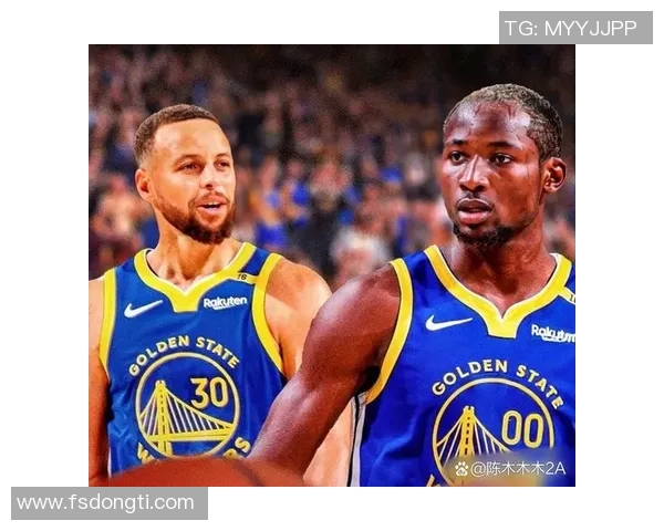 勇士队携手核心阵容冲击新赛季冠军目标探索球队未来发展战略