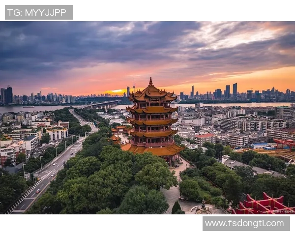 武汉旅游攻略：探寻这座江城的历史魅力与现代风采